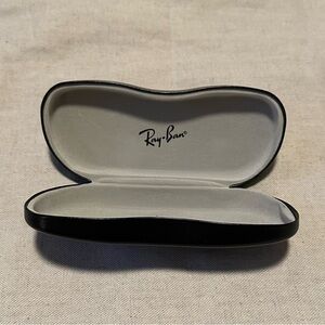 Ray-Ban Black Glasses Case with Clamshell Design